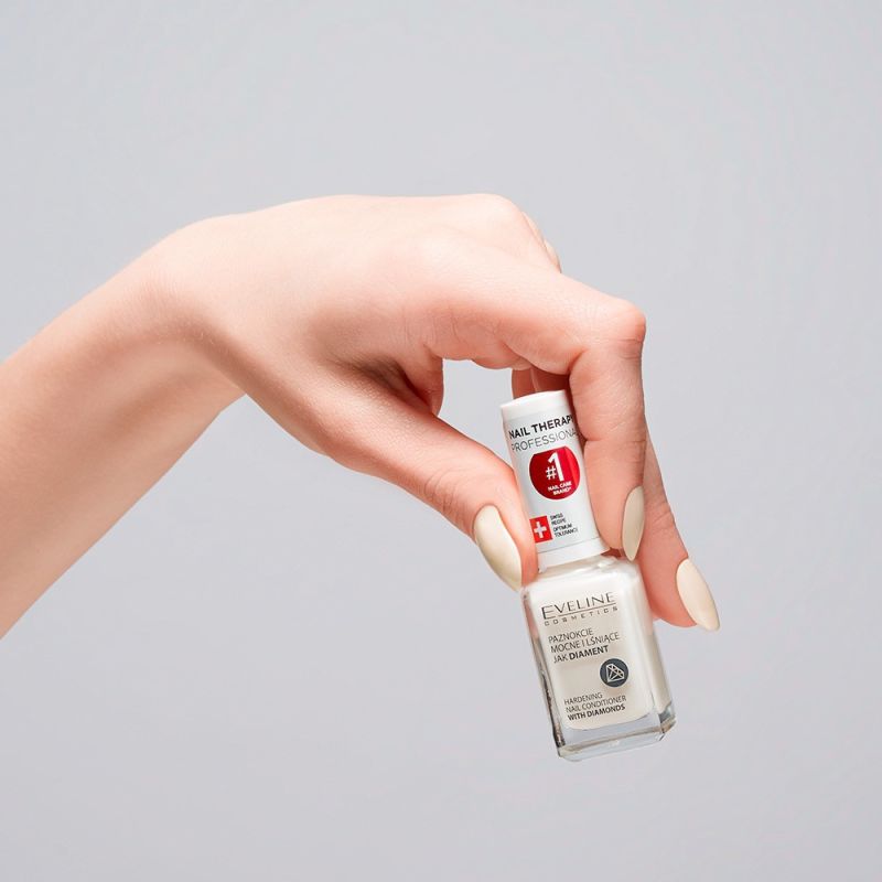 Nail Therapy Diamond Hard and Shiny Nail Conditioner